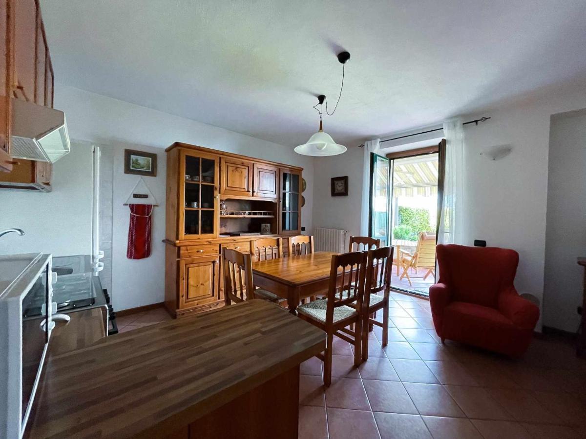 La Gioiosa Apartment With Garden Terrace Civenna Exterior photo